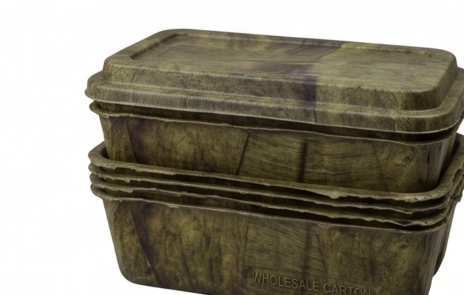 Stack of wholesale banana-leaf cartons